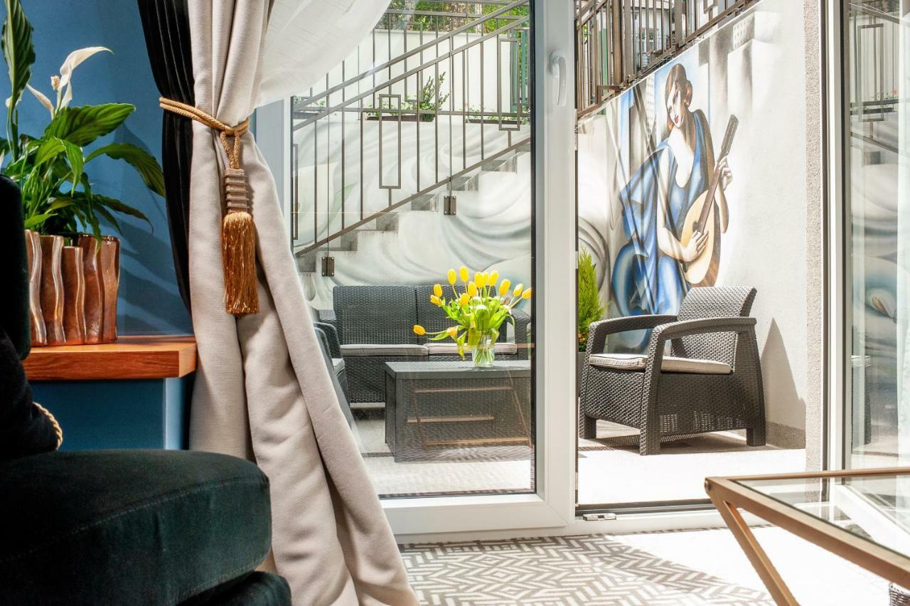 Amber Design Residence クラクフ エクステリア 写真